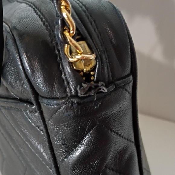 Chanel Lambskin Diamond Stitch Fringe Camera Bag #2808 Needs Repair READ - Picture 11 of 16